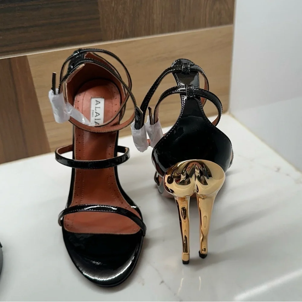 NWT ALAÏA Cabaret Sandal - Picture 11 of 14